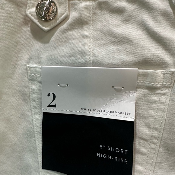 White House Black Market High Waist White Shorts - Picture 5 of 8